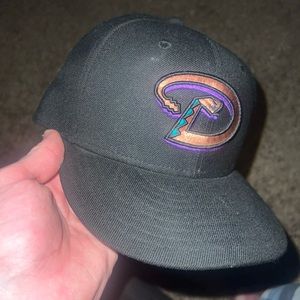 New era fitted cap